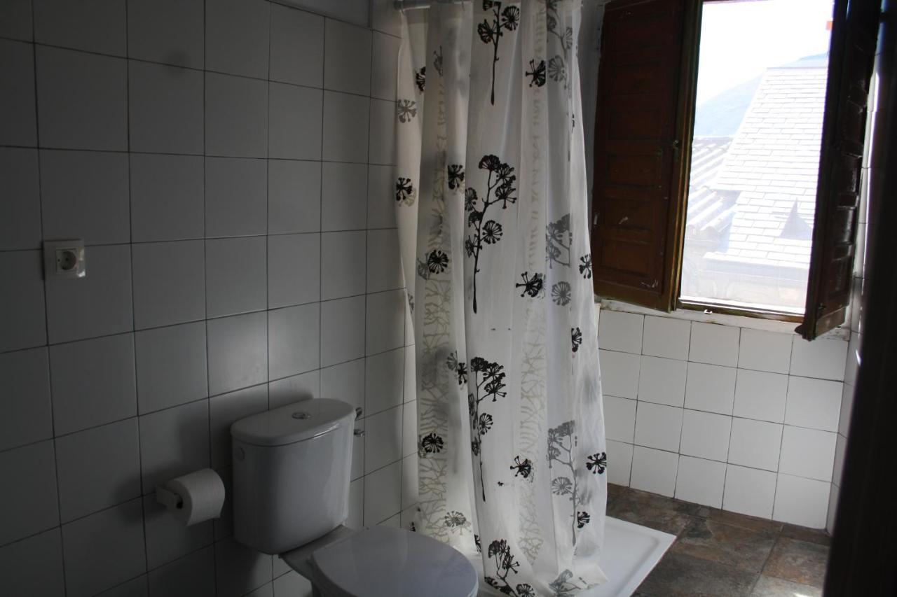 Albergue Casa De Broto Eksteriør billede