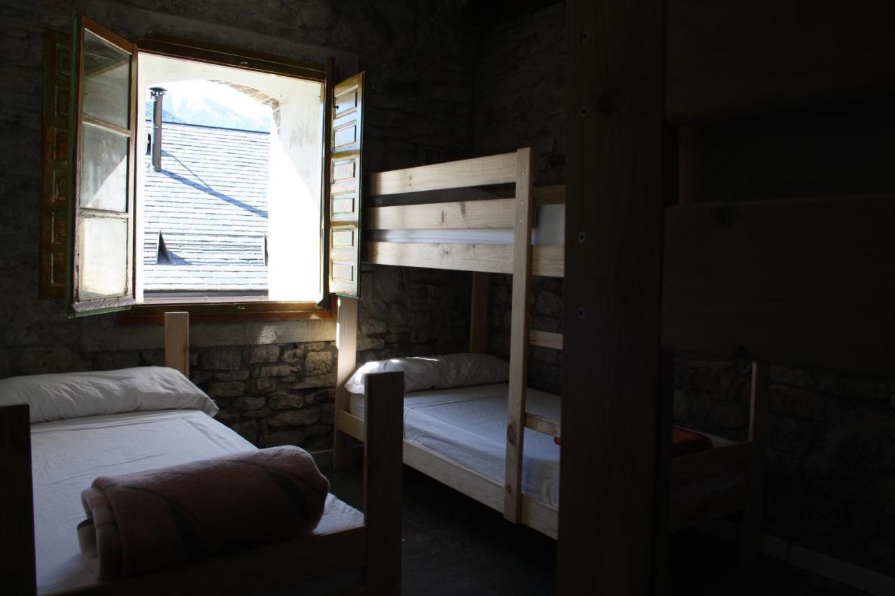 Albergue Casa De Broto Eksteriør billede